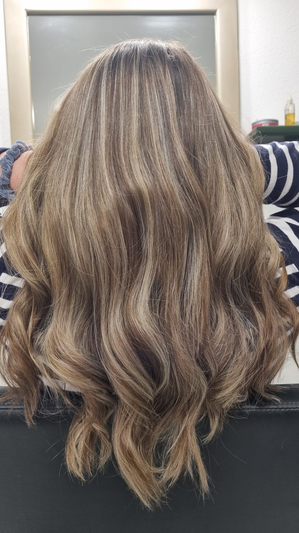 Salon Amela Brtonigla acconciatura donna e colore capelli
